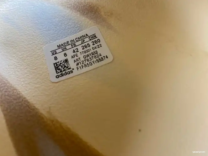 GW1932 Slide Adidas Yeezy 0518